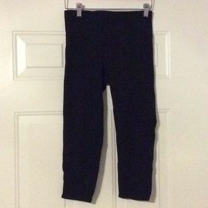 Athleta Crop Capri Pants Small